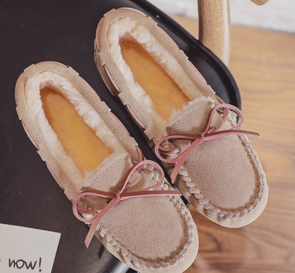 Gevoerde suède loafers