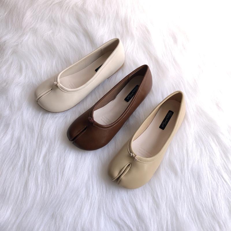 Platte ballerina's tabi loafers