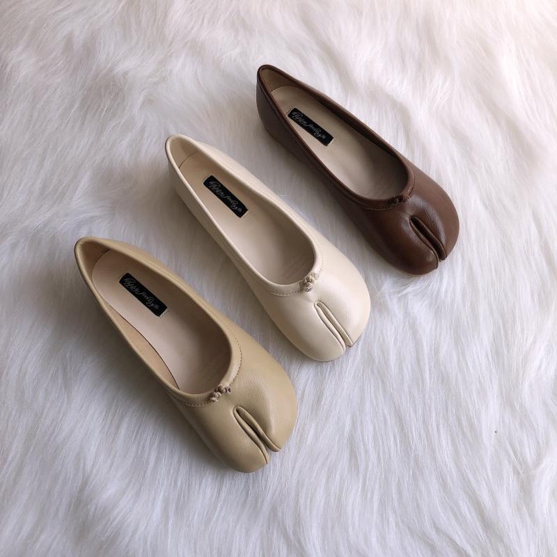Platte ballerina's tabi loafers