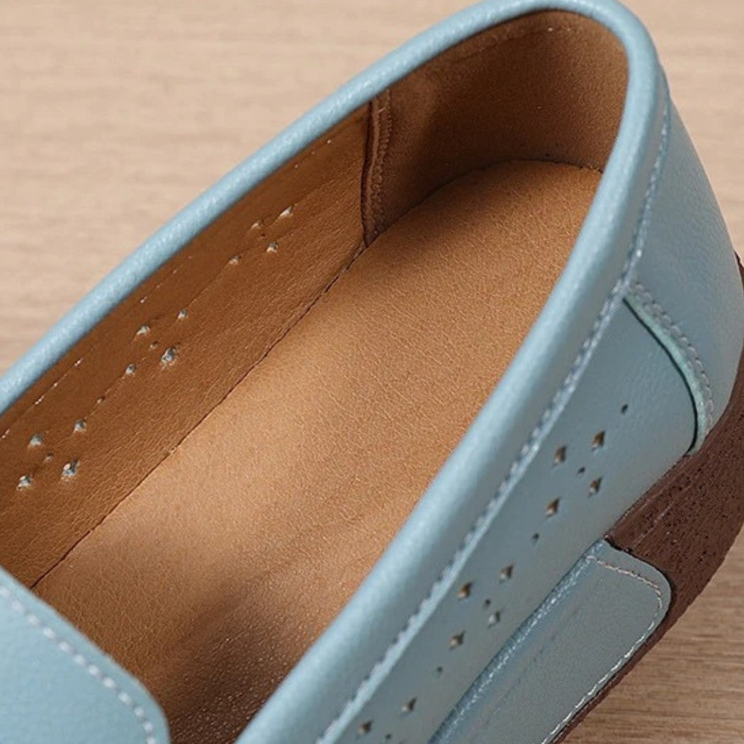Geperforeerde loafers met sleehak van leer voor dames