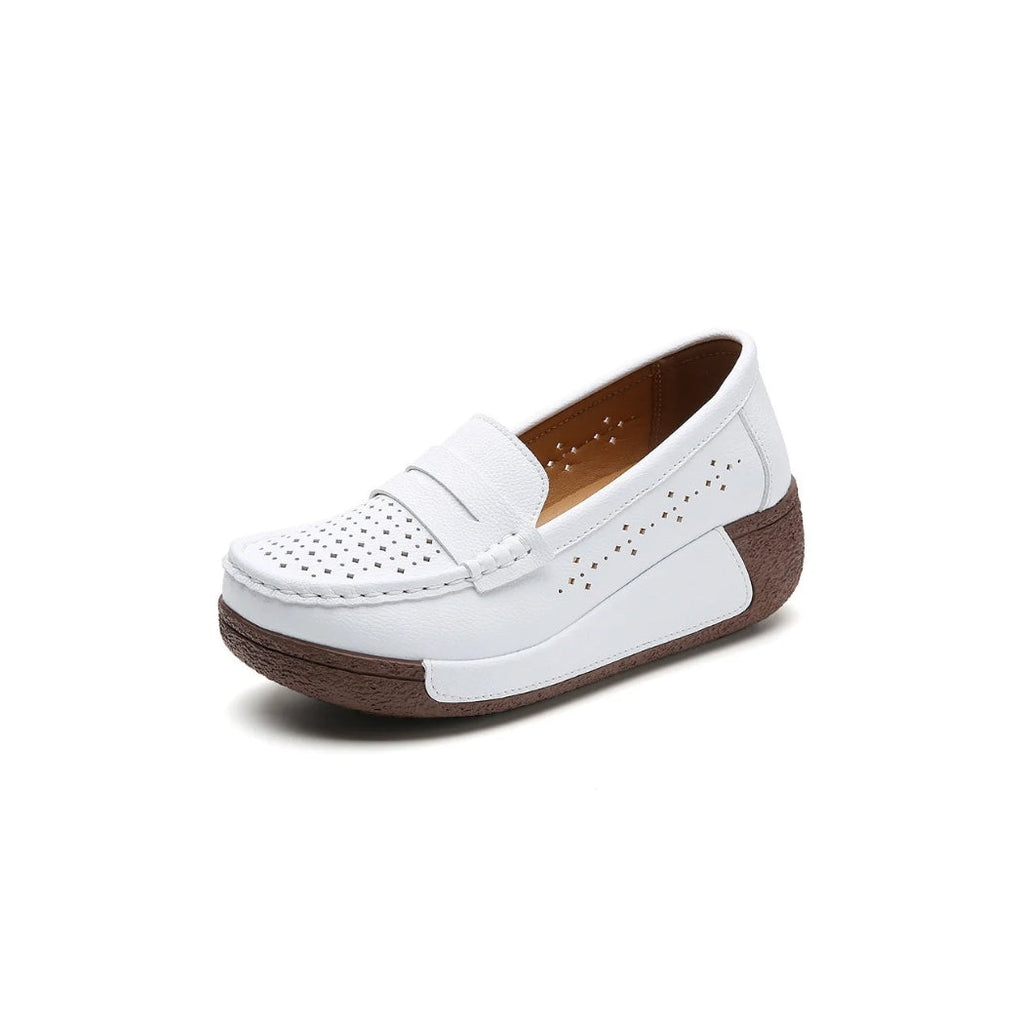 Geperforeerde loafers met sleehak van leer voor dames