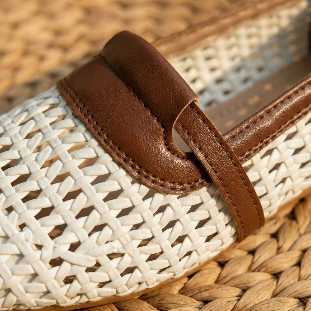 Gevlochten ballerina loafers in wit en cognac voor dames