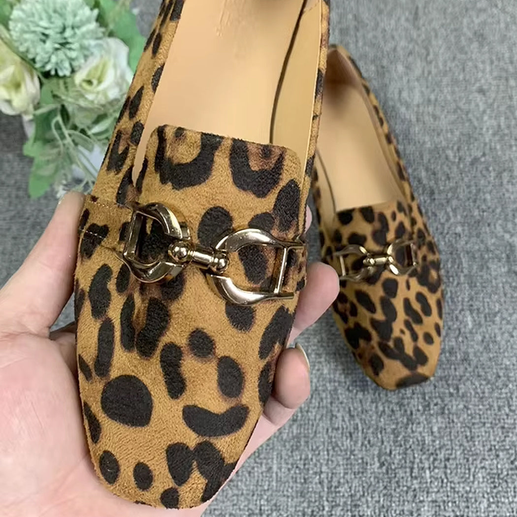 Leopard loafer met ketting voor dames