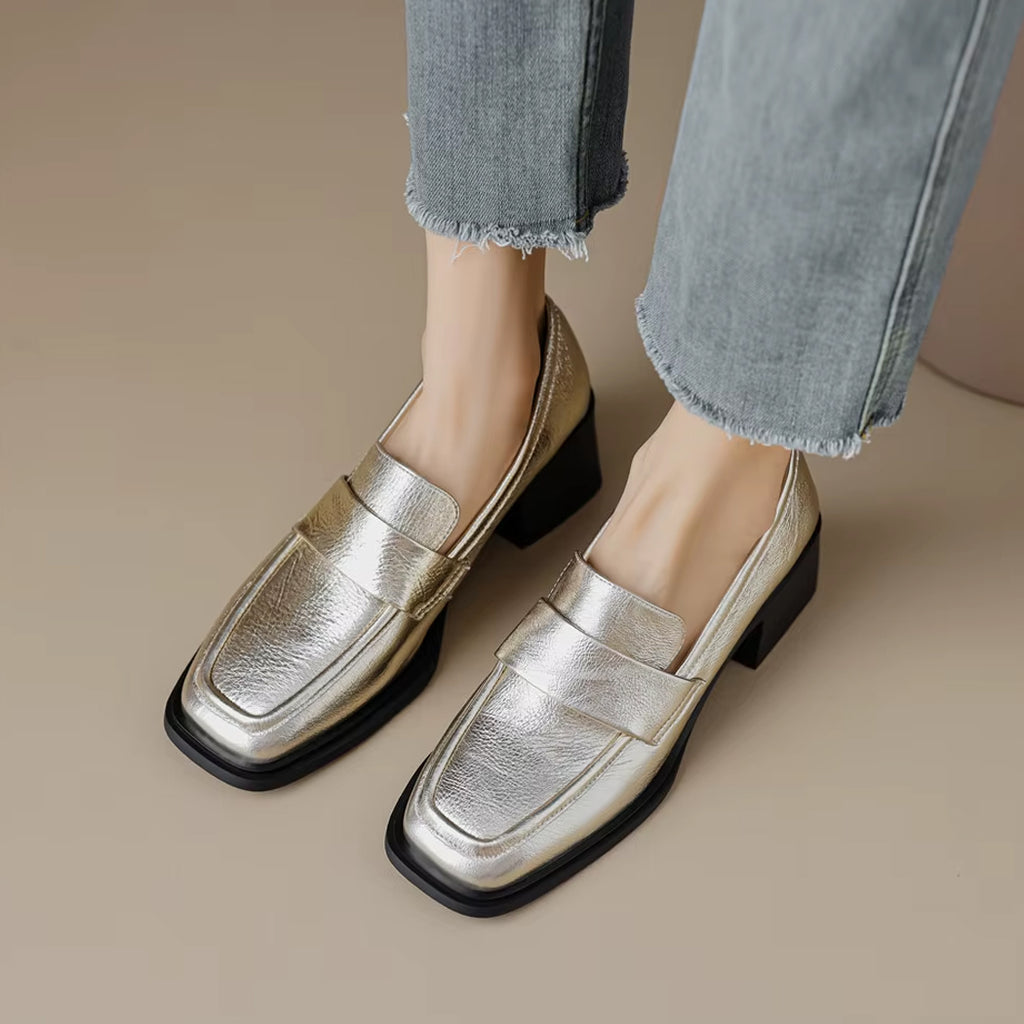 Gouden loafer met hak voor dames