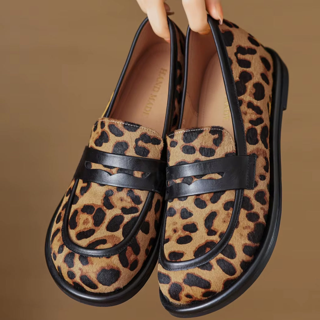 Soepele leopard loafer in leer