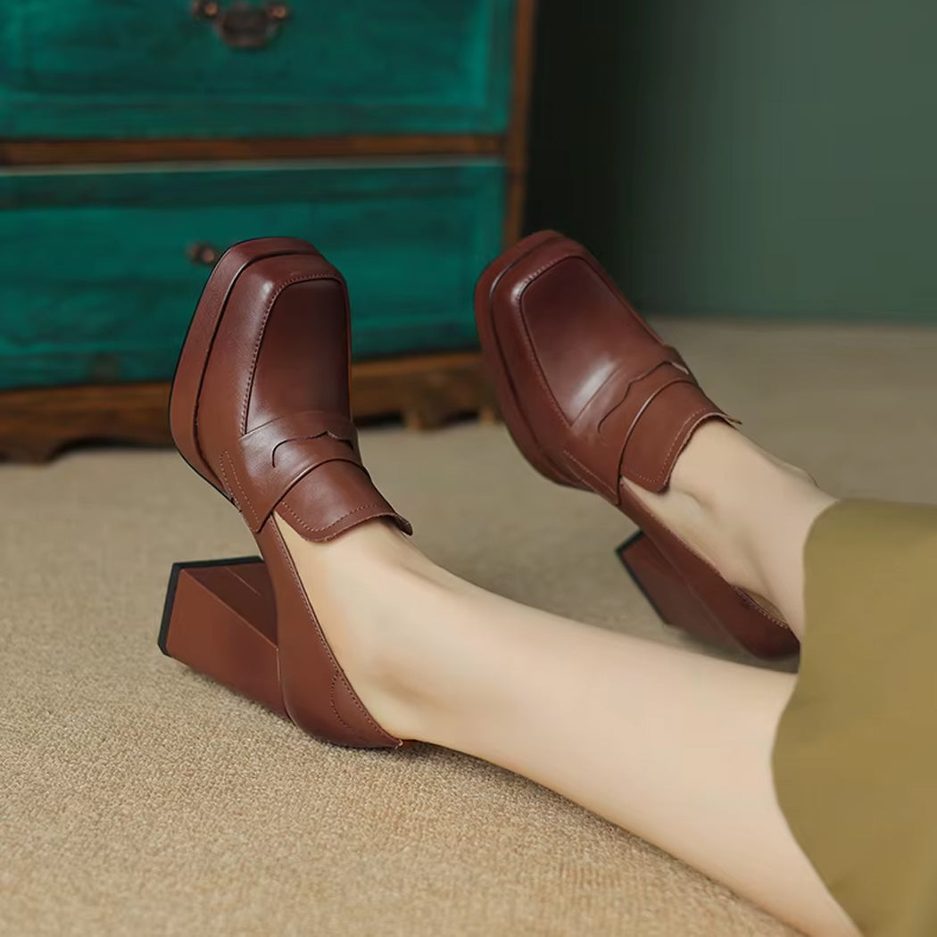 Loafer met hak in leer voor dames