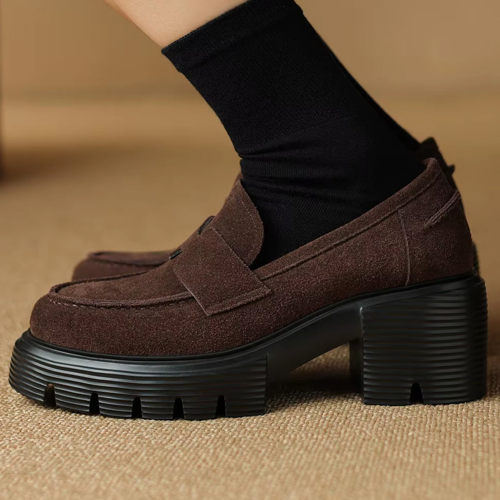 Suède loafers met plateauzool