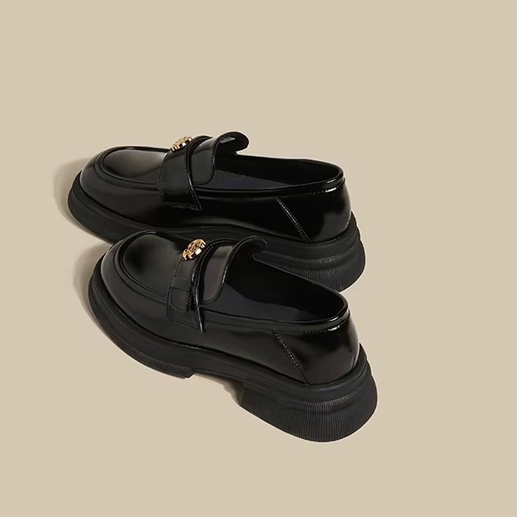 Platform loafer met bloemdetails