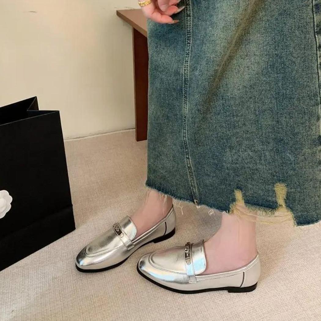Zilveren loafers met vierkante hak voor dames