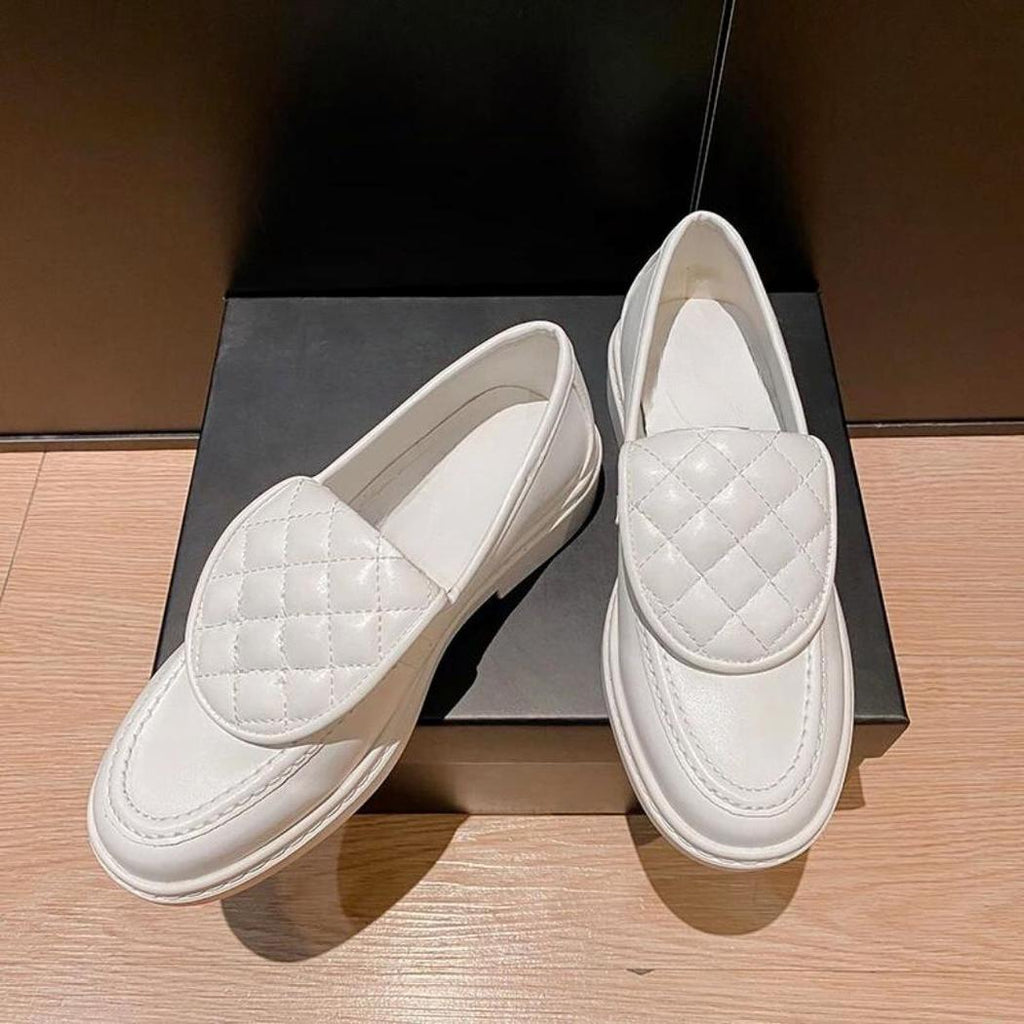 Dames loafers met gewatteerd bovenstuk en blokhak
