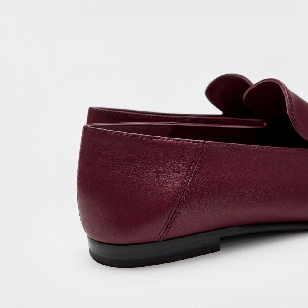 Dunne en lichte loafers in echt leer