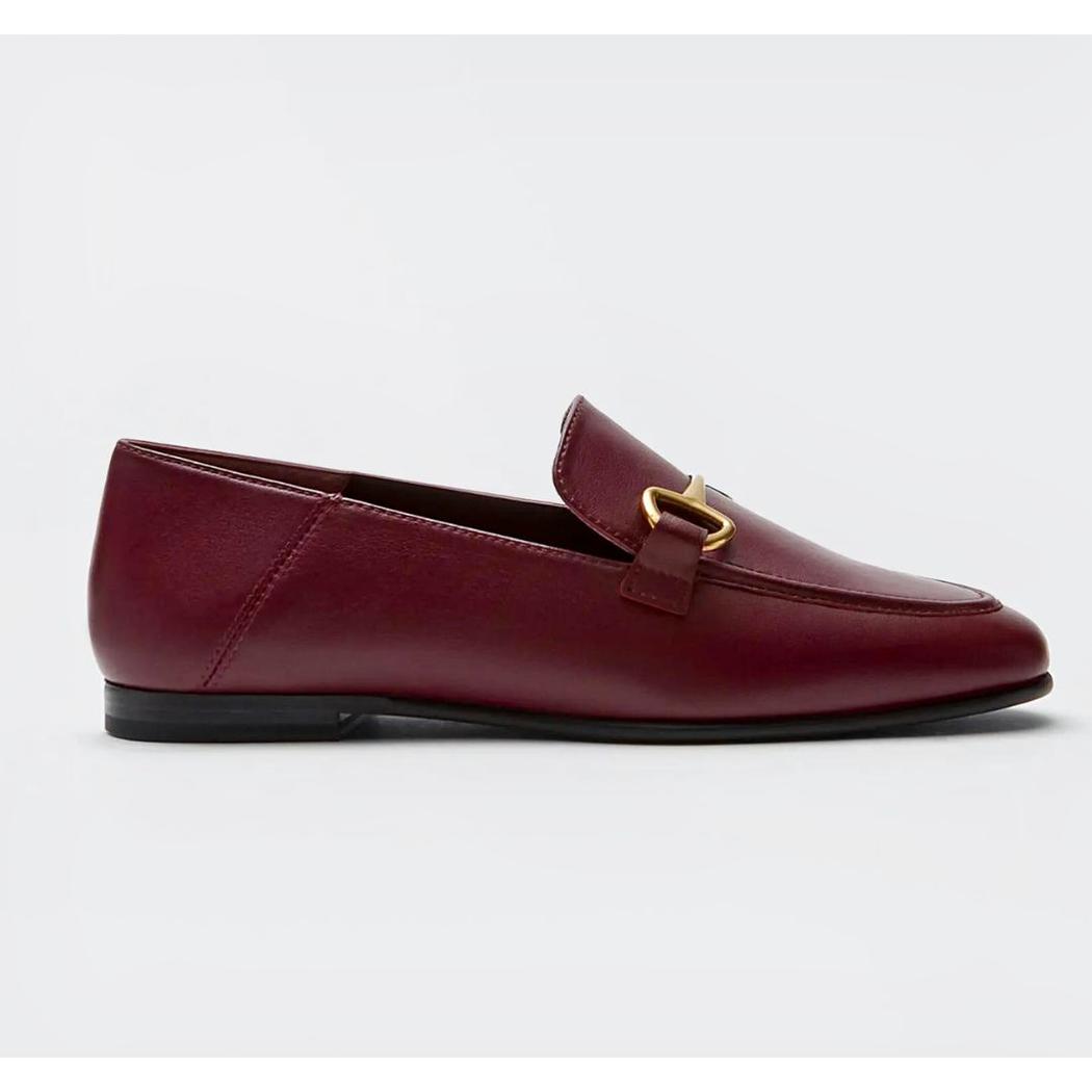 Dunne en lichte loafers in echt leer