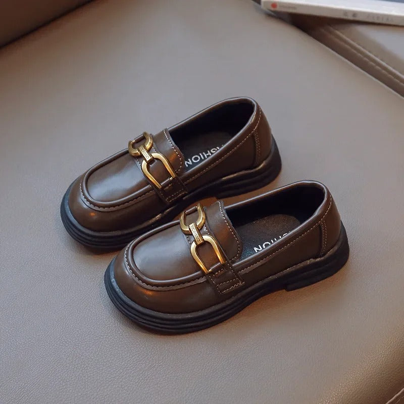 Donkere loafers voor meisjes met gesp