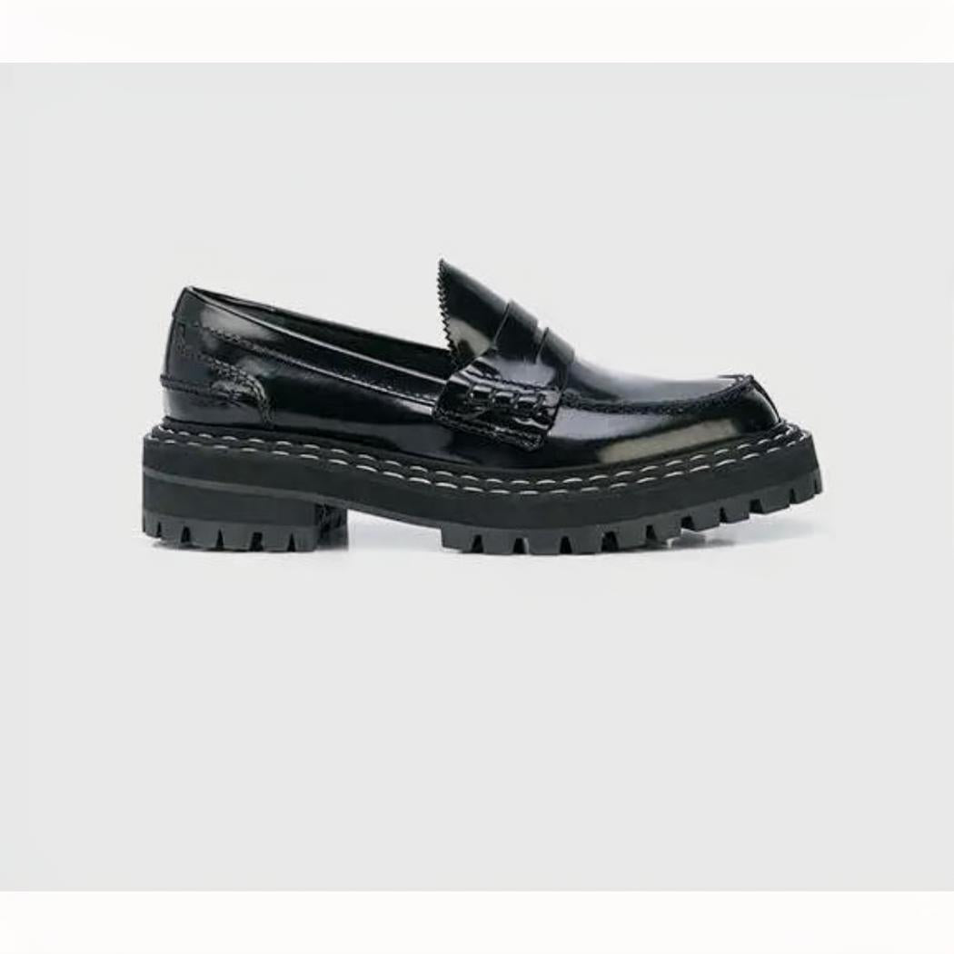 Zwarte loafers met dikke zool voor dames van synthetisch leer
