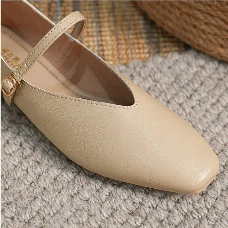 Mary Jane ballerina's met bandjes Elegant en retro