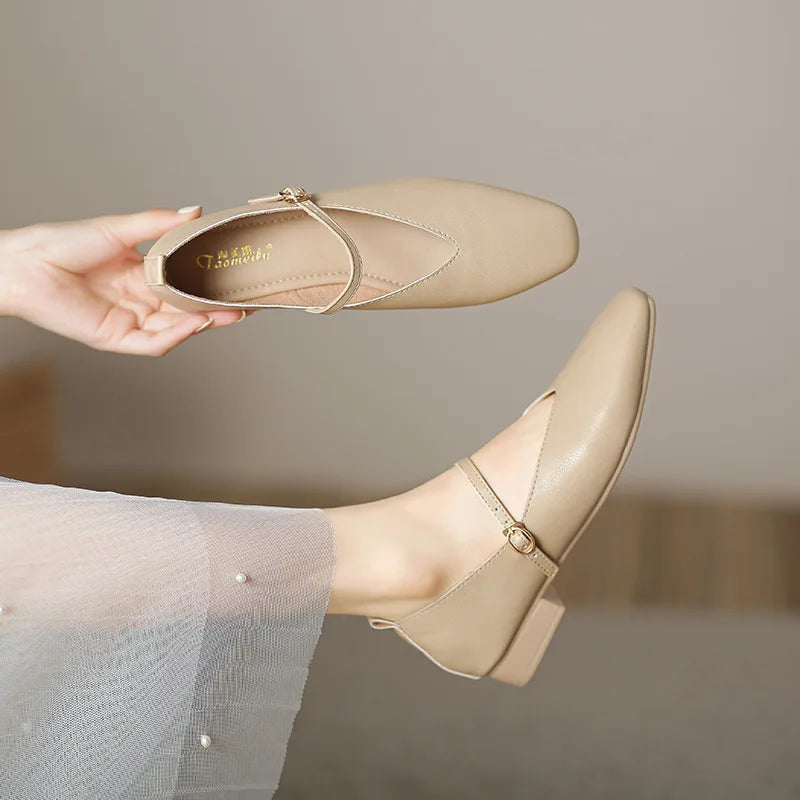 Mary Jane ballerina's met bandjes Elegant en retro