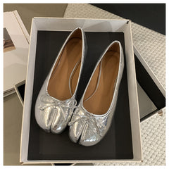 Platte tabi ballerina's met decoratieve strik, Zilver
