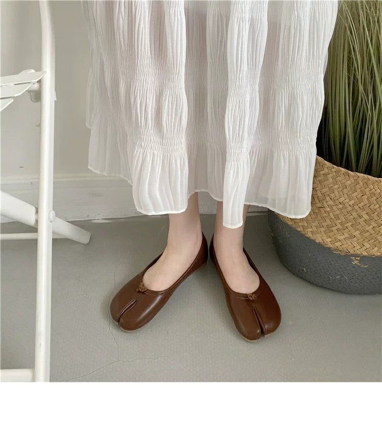 Platte ballerina's tabi loafers