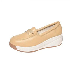 Ademende dames loafers met sleehak, Beige