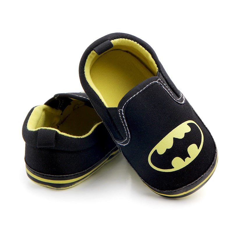 Canvas baby mocassins met cartoon icoontjes