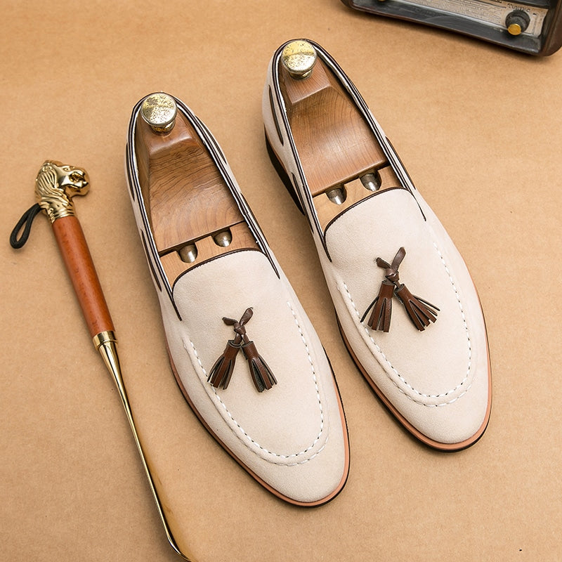 Casual loafers in echt suède met kwastjes voor heren
