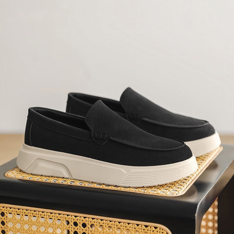 Heren mocassins met plateauzool gedragen met jeans