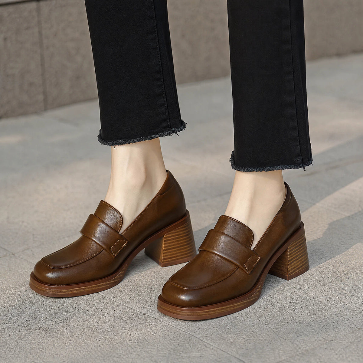 Dames loafers met blokhak en dikke zool - afbeelding 4 Afbeelding