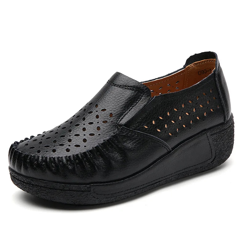 Open damesloafer van leer in beige