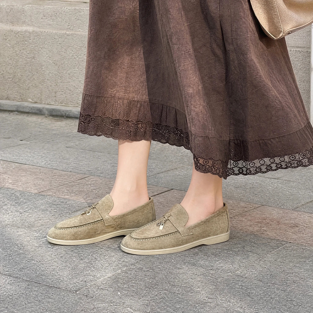 Dames loafers van kunstsuède met metalen kwastje - afbeelding 3