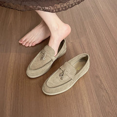 Dames loafers van kunstsuède met metalen kwastje, Taupe