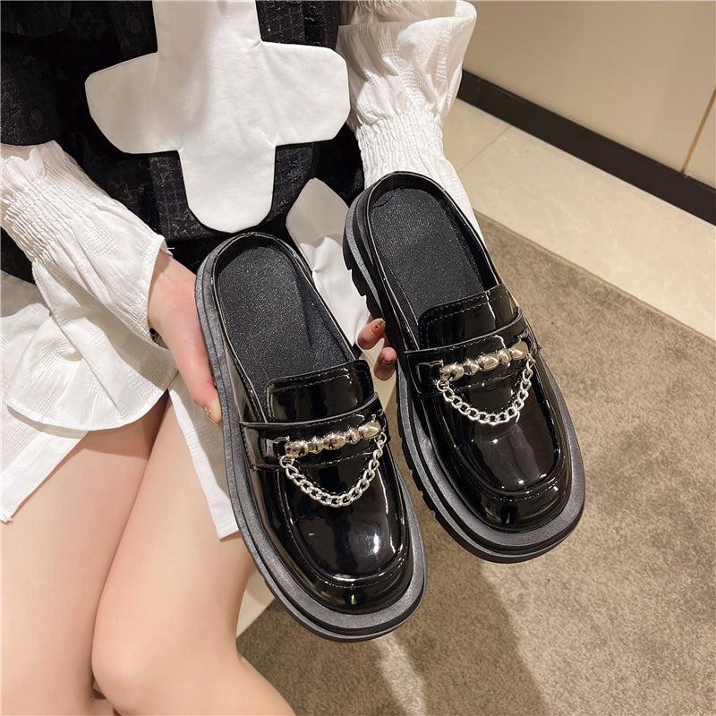 Platformloafers met zilveren kettinkjes voor dames