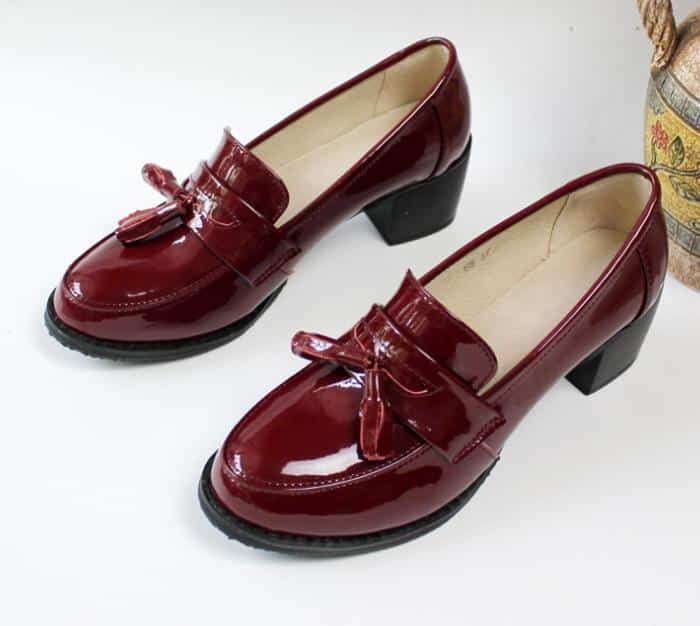 Damesloafers van leer met middelhoge hak