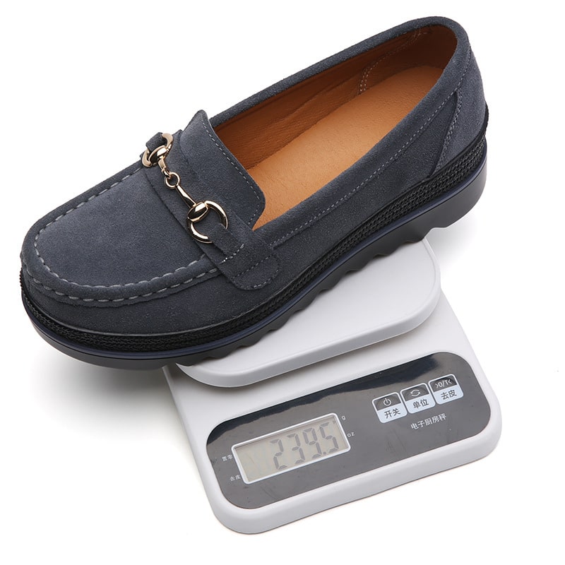 Loafers met plateauzool en decoratieve metalen details voor dames