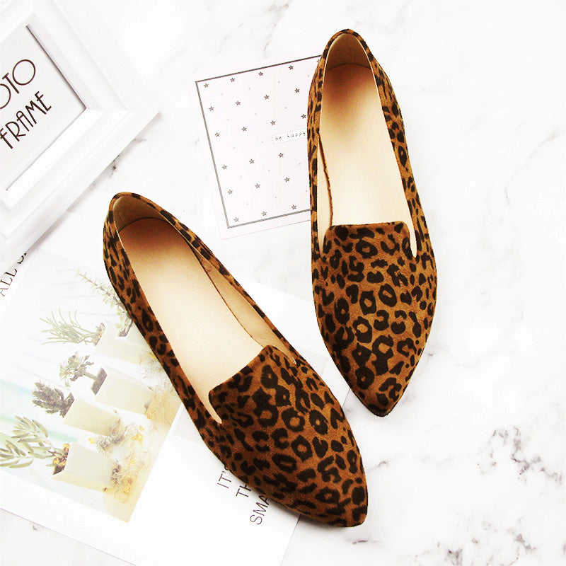 Loafers met luipaardprint en puntige neus voor dames