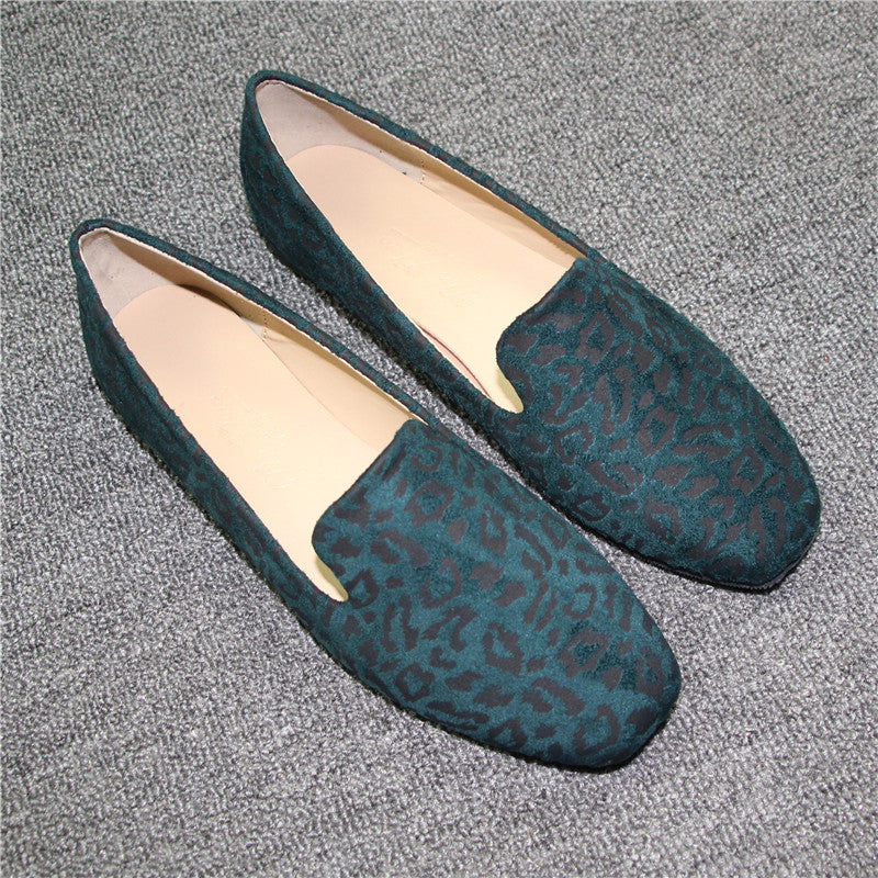 Damesloafers met luipaardprint en vierkante neus