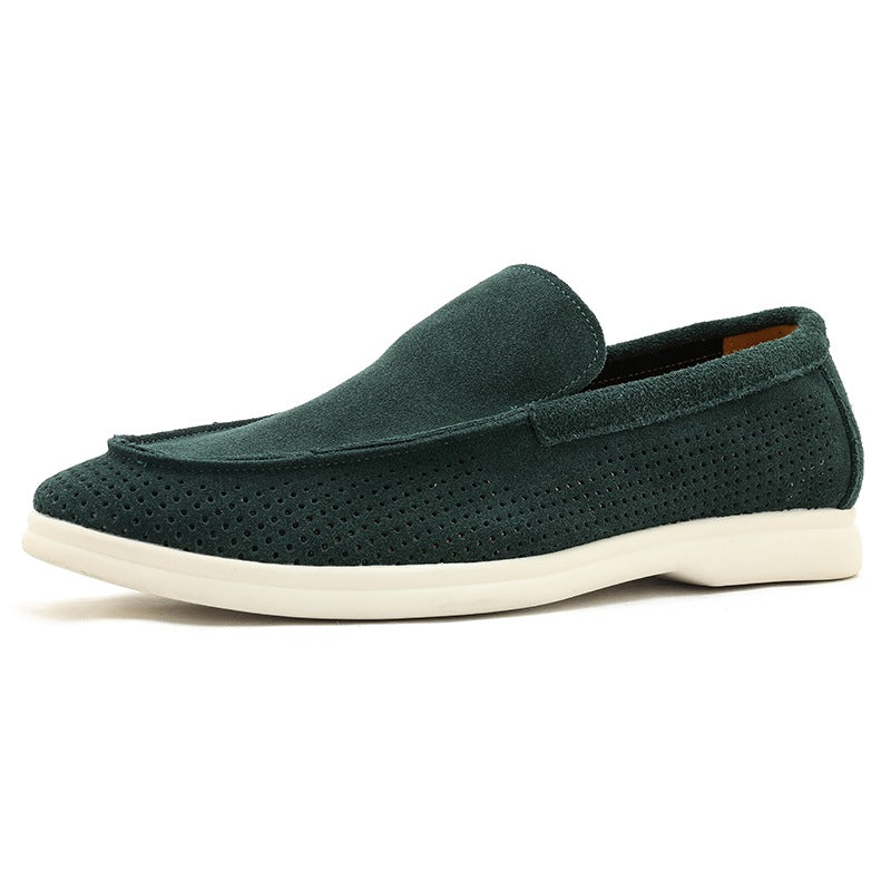 Donkergroene geperforeerde suède mocassin, voorkant