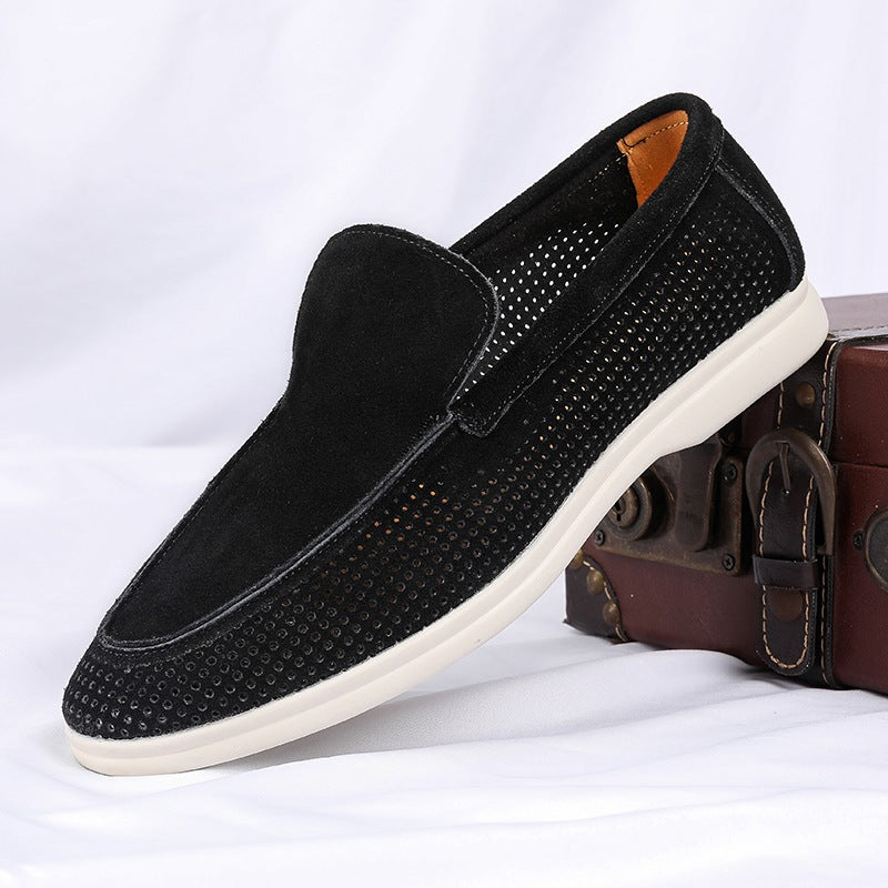 Beige geperforeerde heren mocassin met witte zool, zijaanzicht