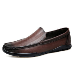 Klassieke instaploafers voor heren van glad leer, Bruin