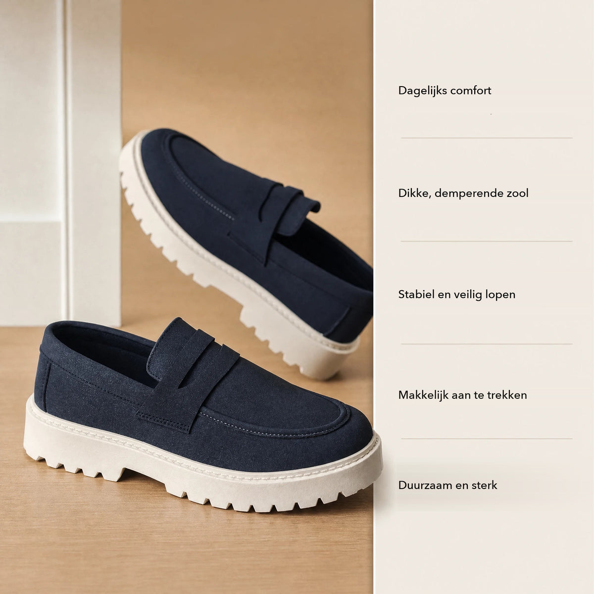 Marineblauwe heren mocassin met profielzool, bovenaanzicht