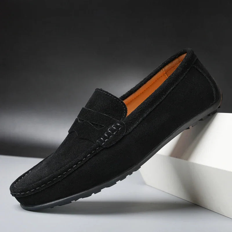 Suède heren rijloafers met profielzool in penny-stijl
