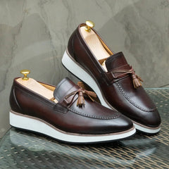 Herenloafers met witte zool en kwastjes, bruin of zwart, Bruin