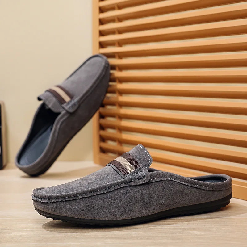 Loafer-muil voor heren met gestreepte band in beige, zijaanzicht