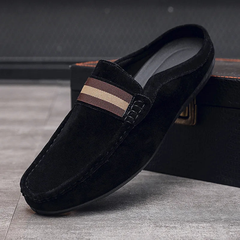 Loafer-muil voor heren met gestreepte band in beige, detail