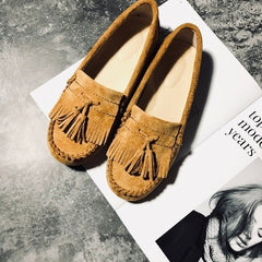 Indiaanse mocassins in suède met kwastjes, Bruin