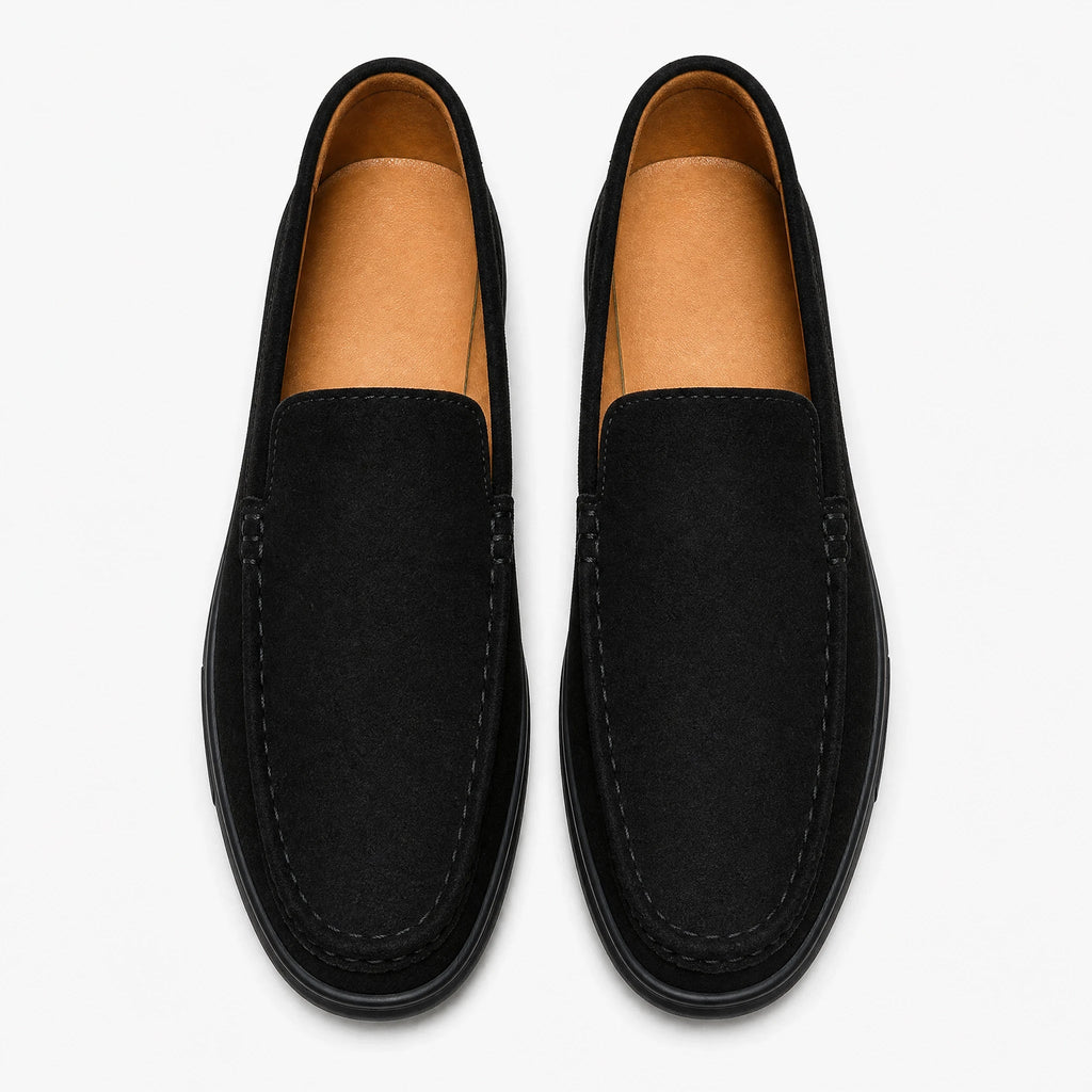 Instap loafer heren met soepele profielzool in zwart, voorkant