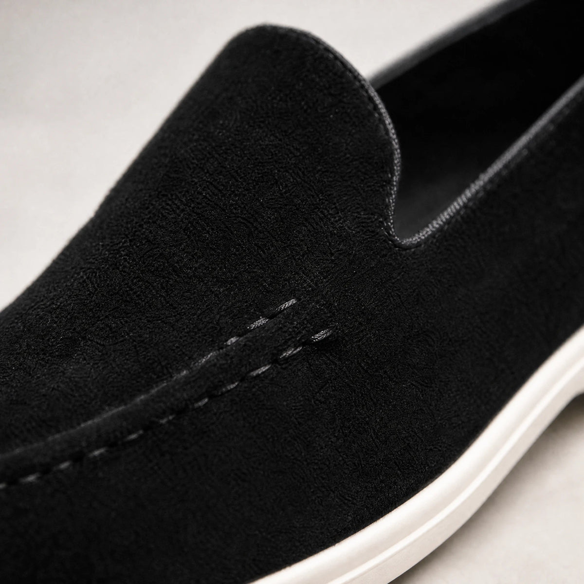 Instap loafer heren met witte zool in beige, zijaanzicht Afbeelding