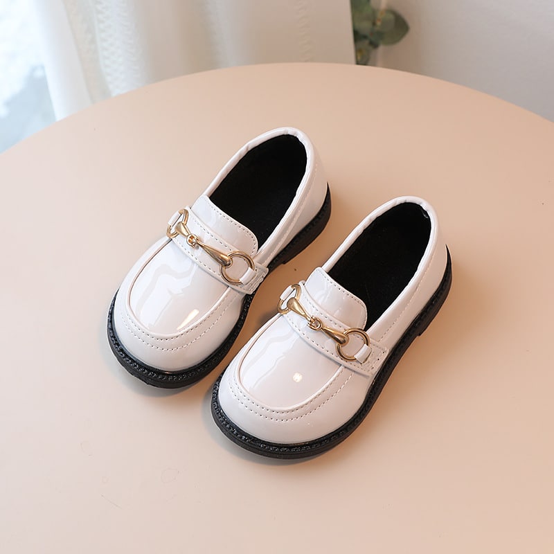 Platte leren mocassins voor jongens Afbeelding