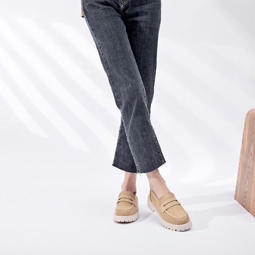Klassieke loafers in echt suède met dikke zool