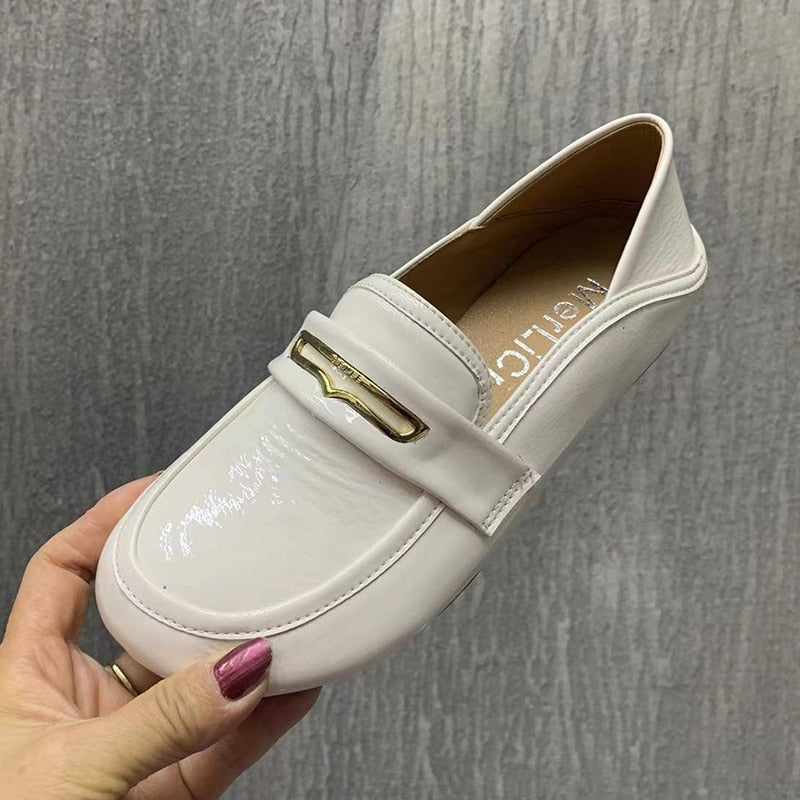 Damesloafers met ronde neus in laklook
