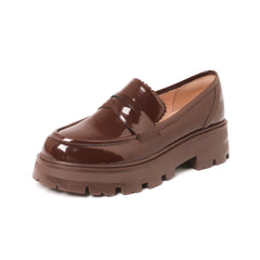 Damesloafers met hak en plateau van lakleer, Bruin